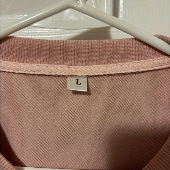 Blush Pink Crew Neck Sweatshirt - Cozy Comfort - Picture 4 of 4